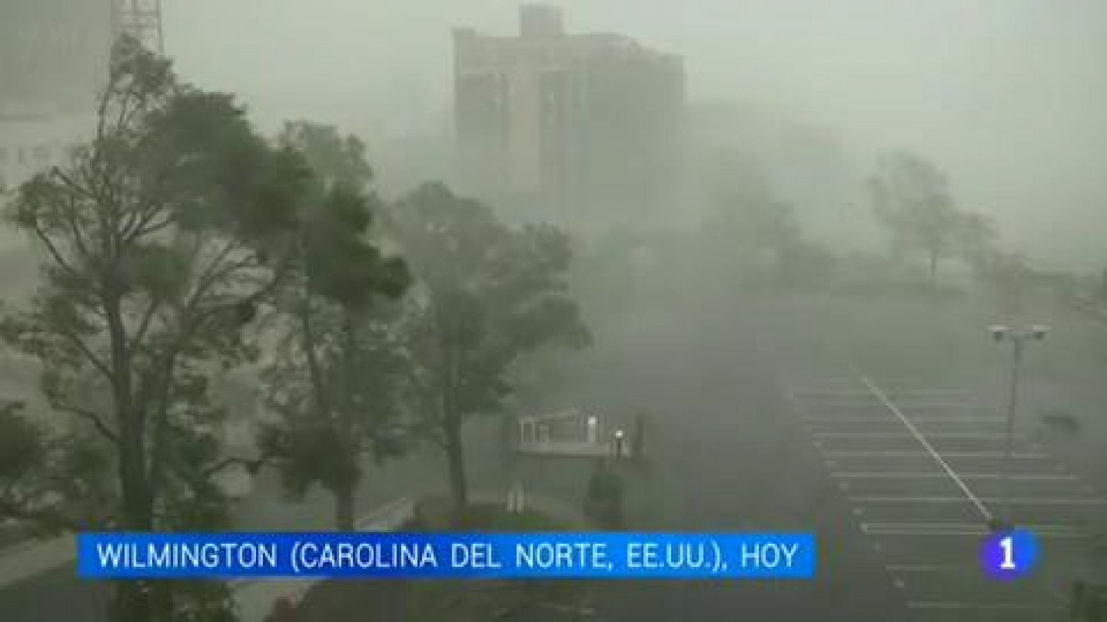 Telediario 1: Florence toca tierra en Carolina del Norte con vientos de 150 kilómetros por hora | RTVE Play