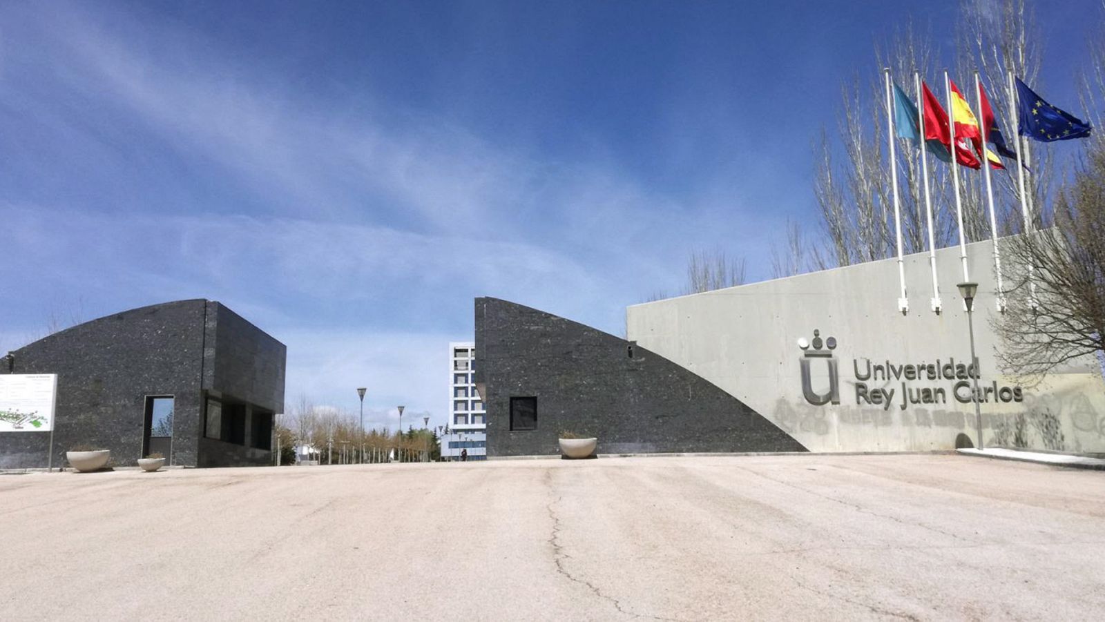 Telediario 1: La Universidad Rey Juan Carlos ultima un sistema de pago para evitar "incentivos perversos" a profesores | RTVE Play