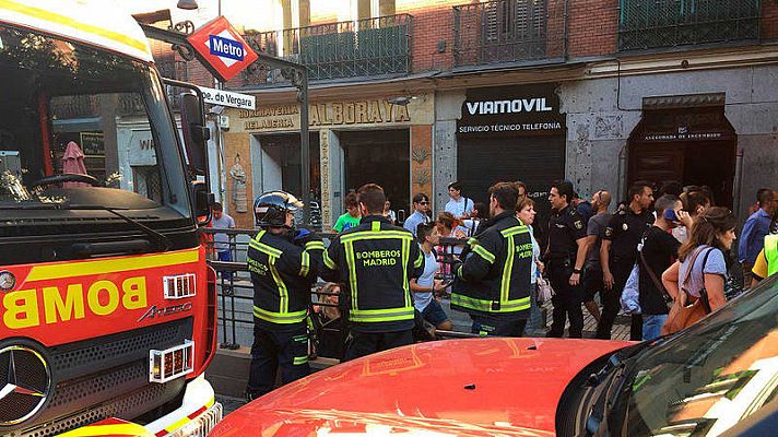  - El incendio de un ordenador portátil obliga a desalojar en Madrid un tren de Metro en la línea 9