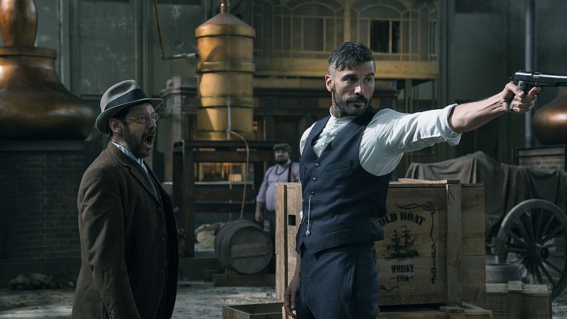 El Continental - Ricardo Len dispara a Perico