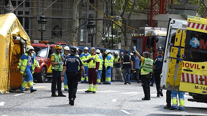 Informativo 24h - Al menos cinco heridos tras un derrumbe parcial en las obras del hotel Ritz en Madrid