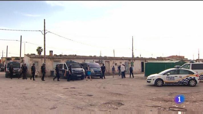 Informatiu Balear - Sense incidències en el desallotjament de Son Banya