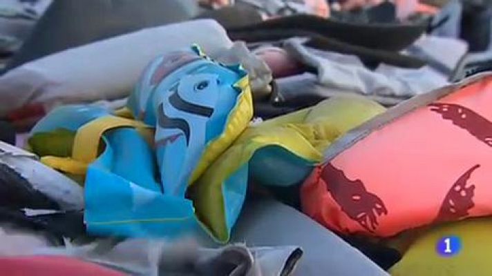 Telediario 1 - Miles de migrantes viven hacinados en campamentos en Lesbos