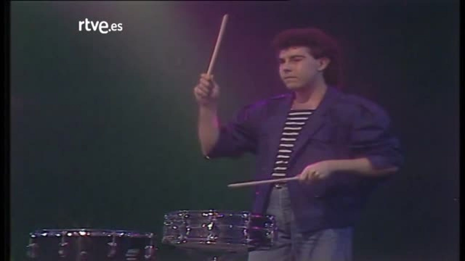 Archivo RTVE - A tope - Actuación de Julio Bustamante