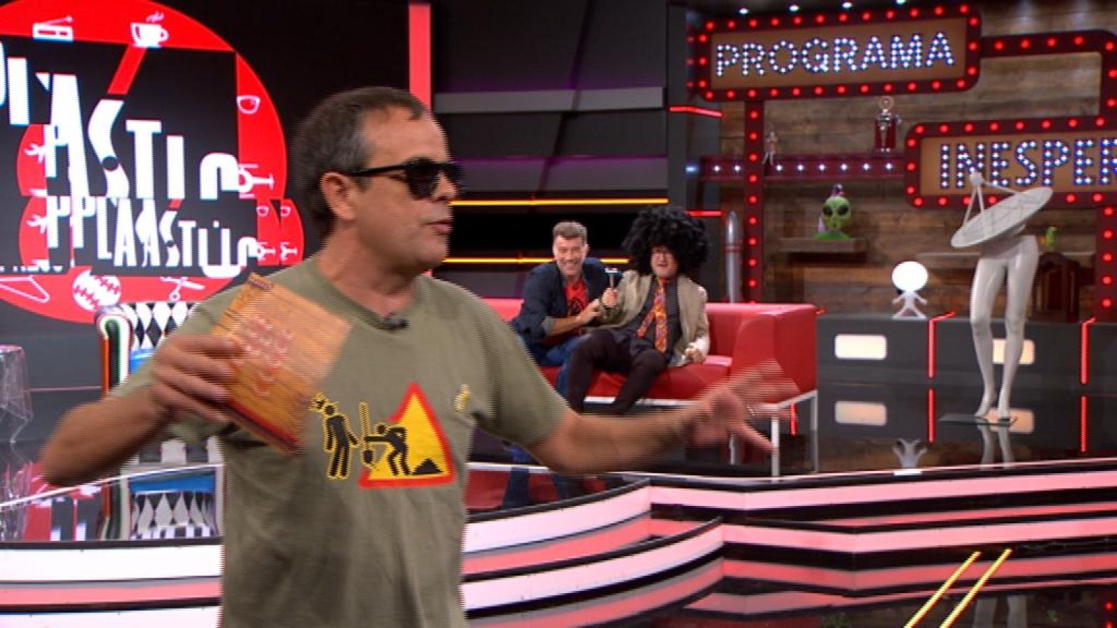 Programa inesperat - "Plàstic express"