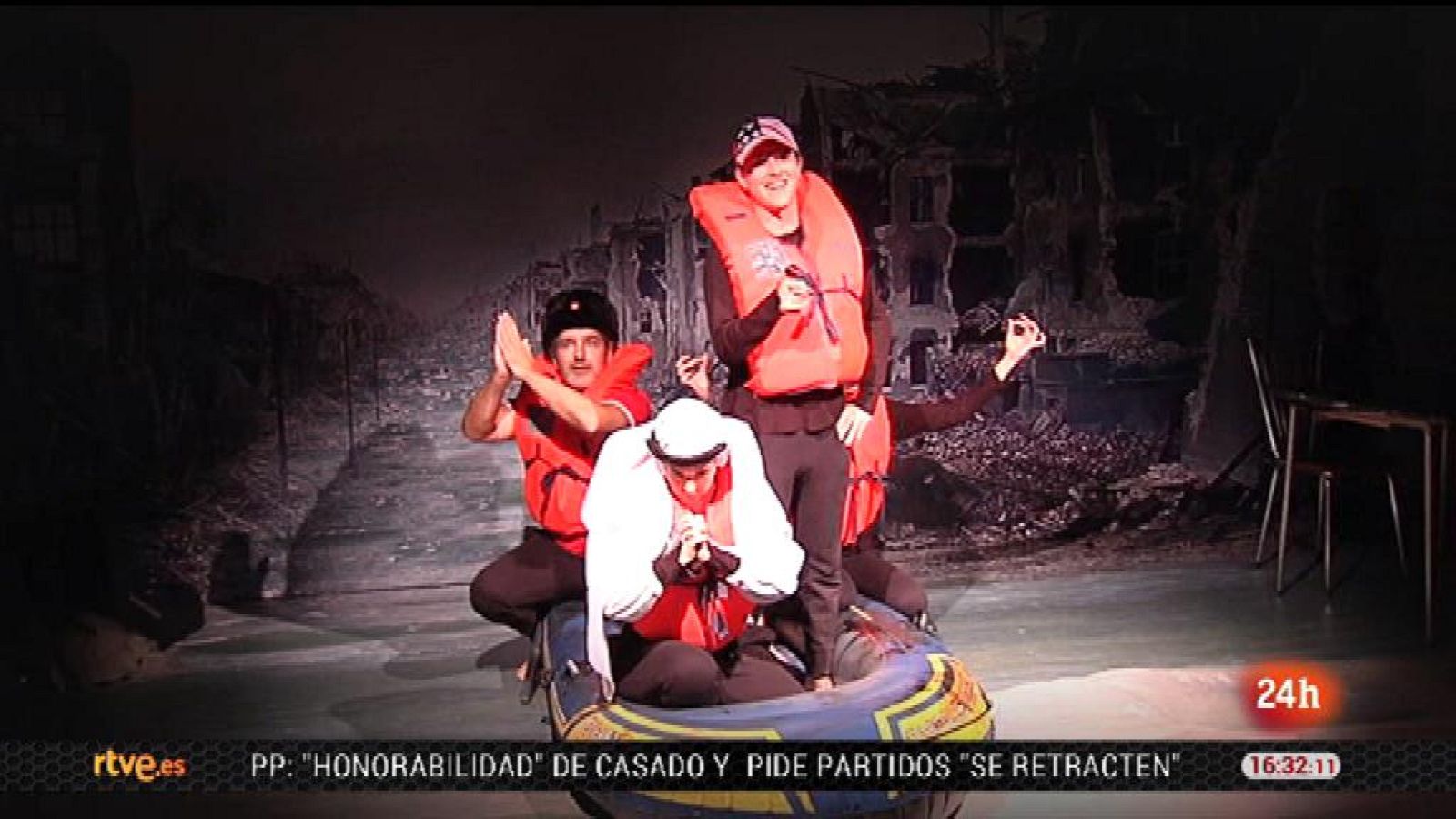 "Monta al Toro Blanco" en el Pavón Teatro Kamikaze | Ver