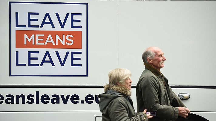 Telediario 1 - Los laboristas británicos plantean un adelanto electoral