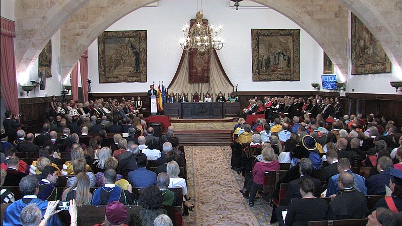 Los reyes de Espaa presidieron el XXX aniversario de la Magna Charta Universitatum