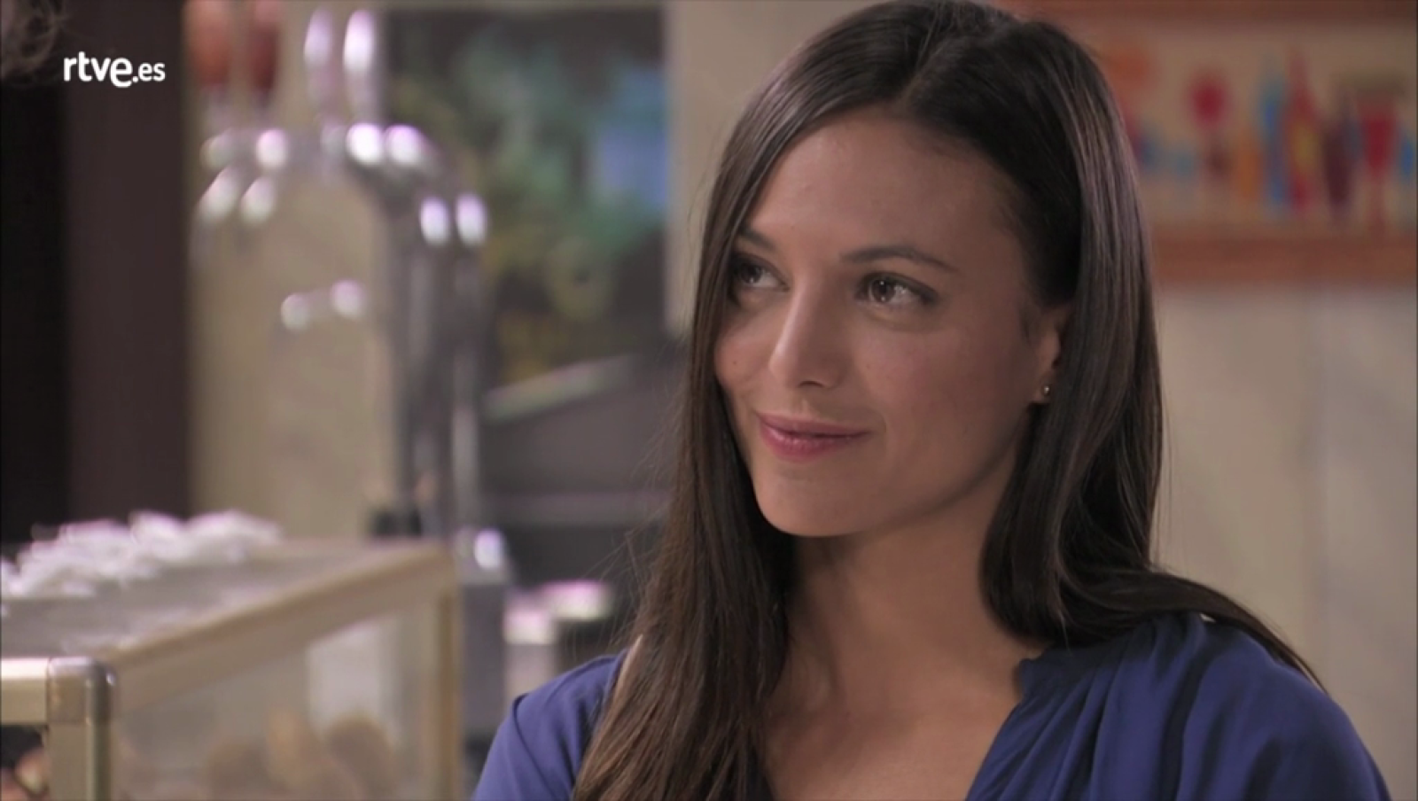 Servir y Proteger - Iván convence a Lola con su discurso