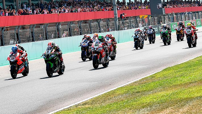  - WorldSBK 2018. Rea, al asalto del título en Magny Cours