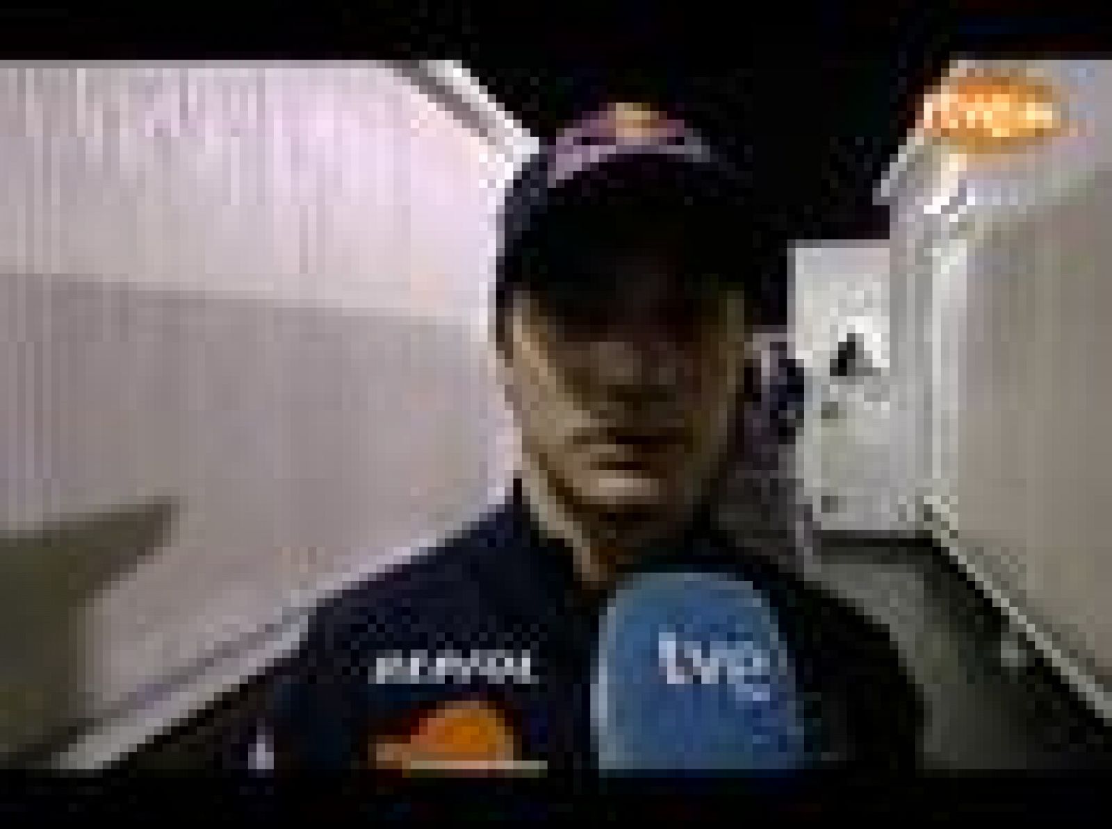 MotoGP no se rinde ante la lluvia | Ver