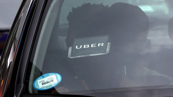 Telediario 1 - Las actuales licencias de VTC dejarán de servir en 4 años