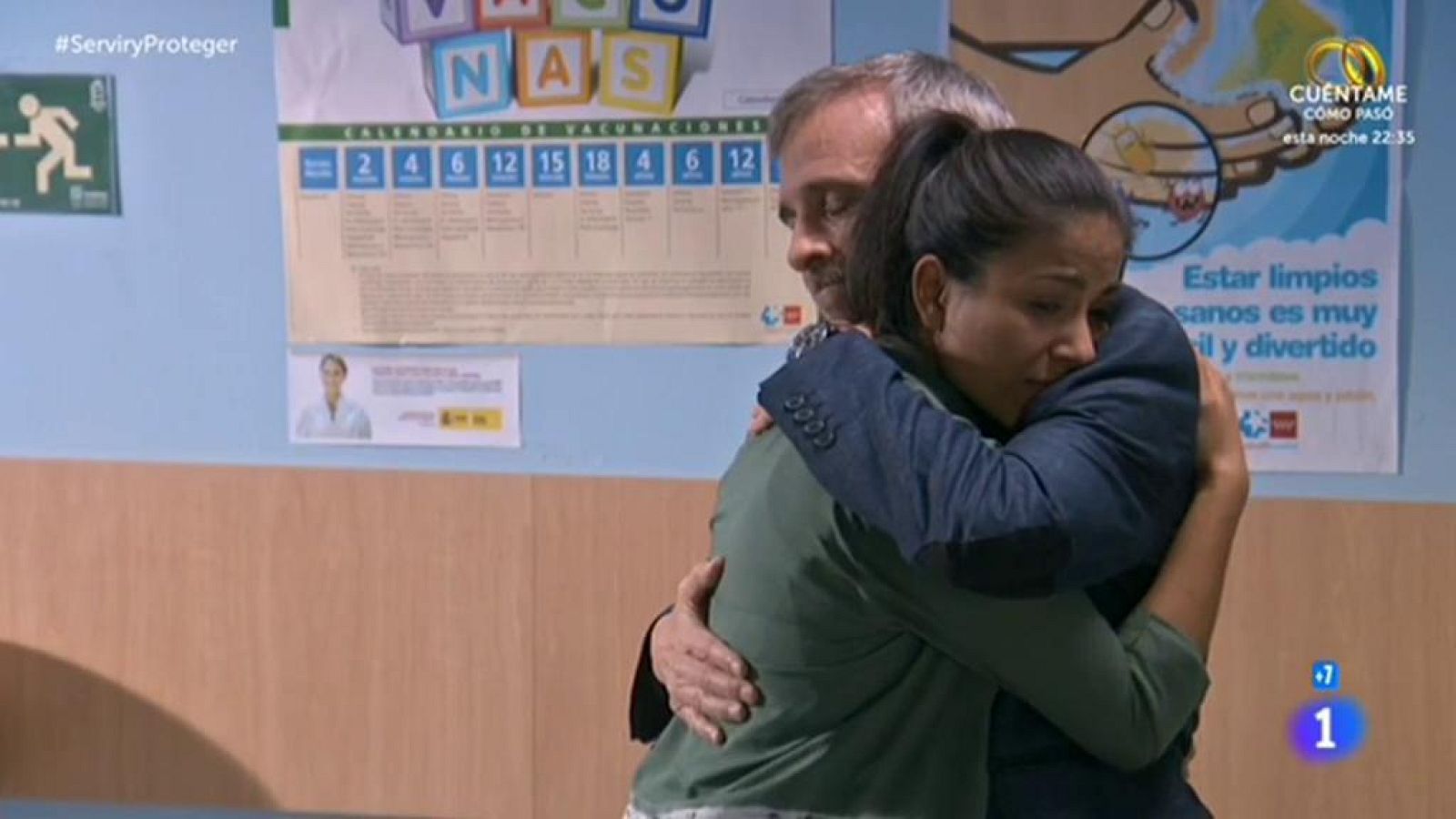 Servir y Proteger - Nacha se apoya en Elías