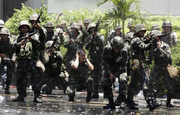  - El Ejército recupera terreno