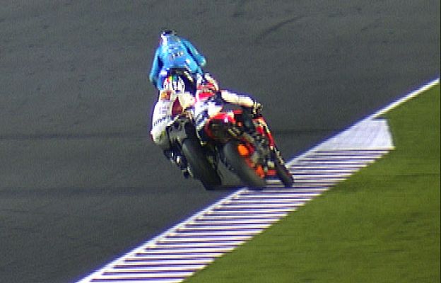  - Pedrosa, casi al suelo