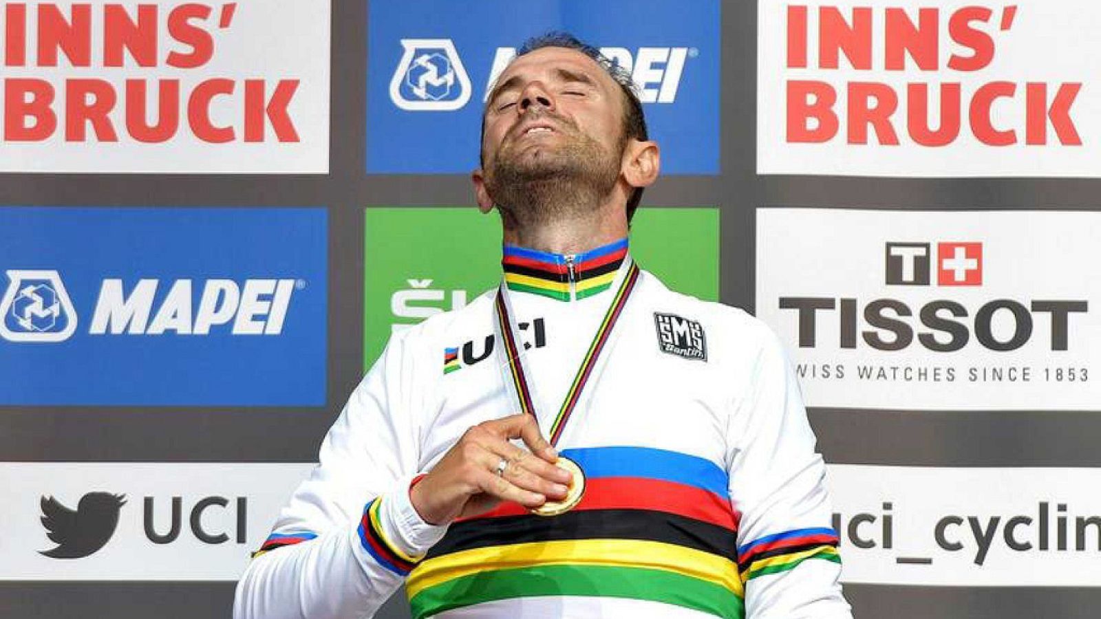 Alejandro Valverde pone el broche de oro a su larguísima carrera | Ver