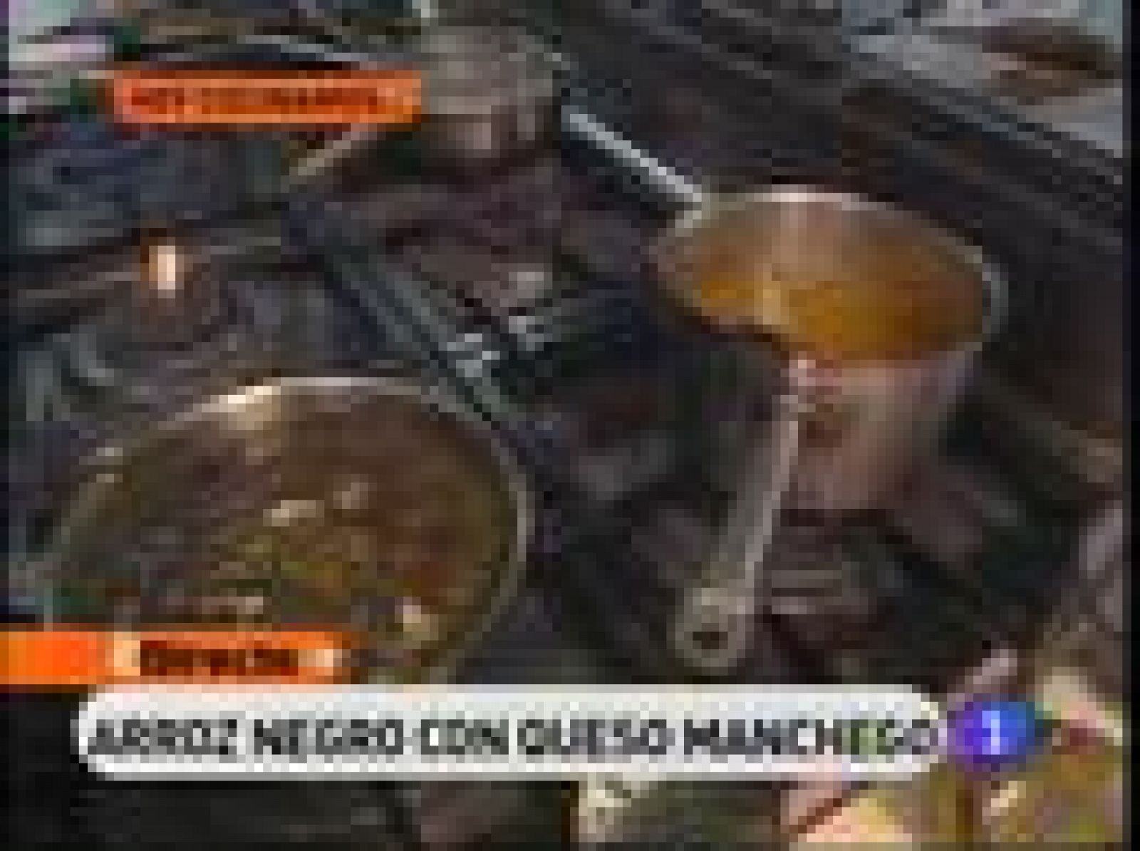 RTVE Cocina: Arroz negro con queso manchego | RTVE Play