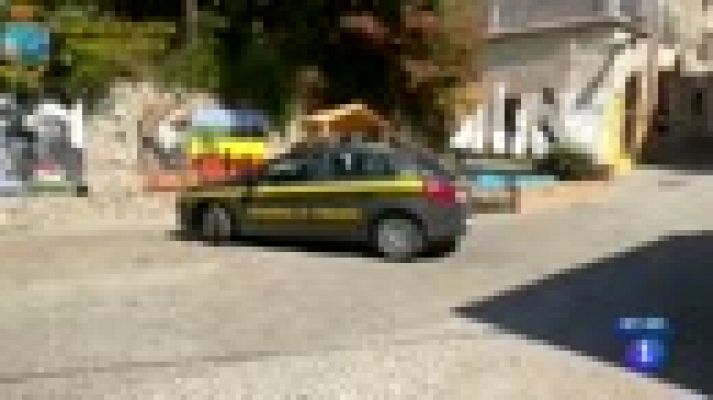 Telediario 1 - Detenido por inmigración ilegal el alcalde de Riace, Italia