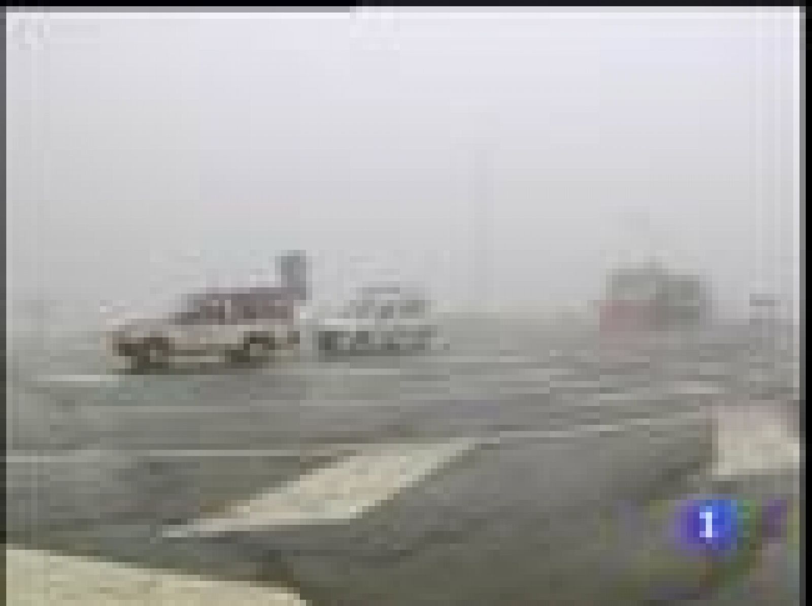 Aunque en los Pirineos también se espera lluvia y hay riesgo de aludes. En Galicia, puede complicarse el estado de la mar. 