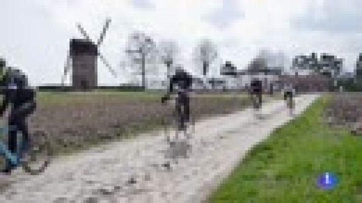 Telediario 1 - Tres campeones del Tour apoyan el ciclismo inclusivo