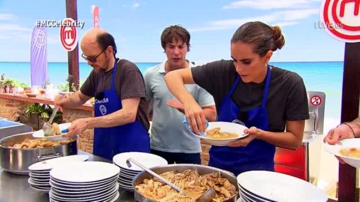 MasterChef Celebrity - Los jueces ponen orden en el caótico cocina de exteriores