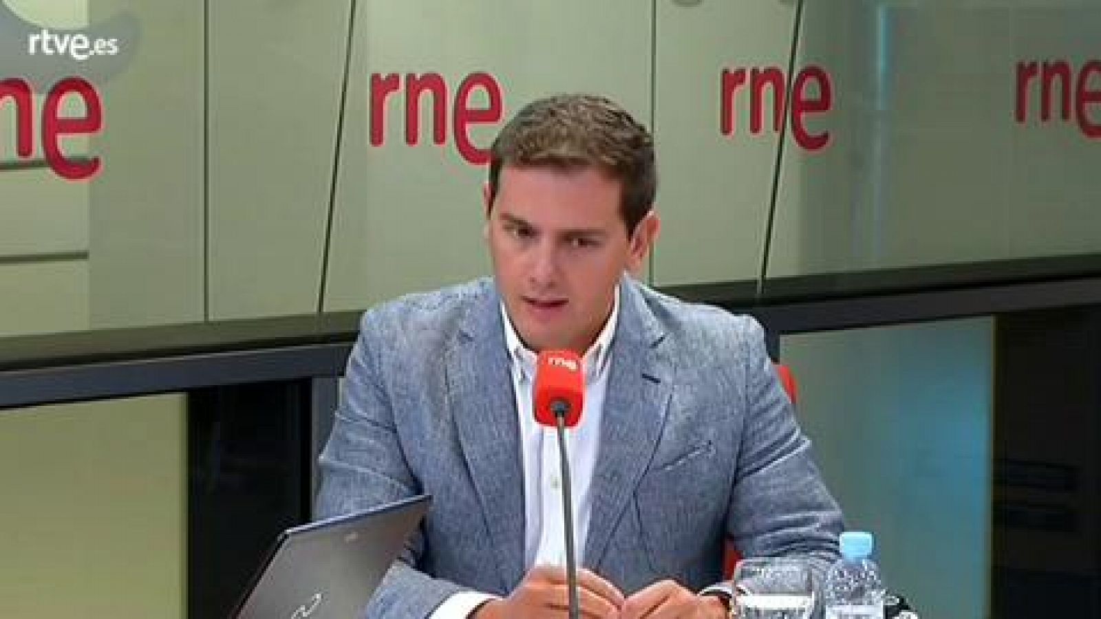 Las mañanas de RNE - Albert Rivera: "Elecciones cuanto antes mejor, Sánchez está metido en un callejón sin salida" - Ver ahora