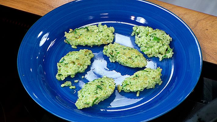RTVE Cocina - Buñuelos de arroz verde
