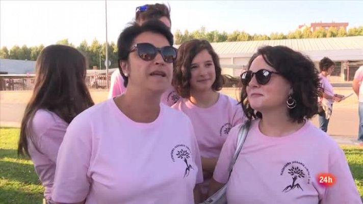 Vecinos de Cuenca en una manifestación