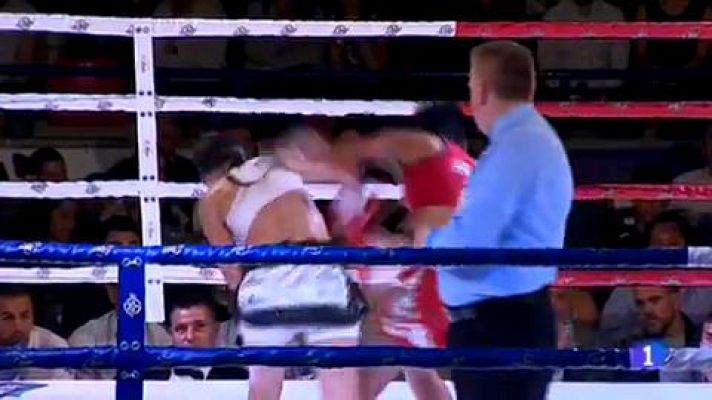 La boxeadora Joana Pastrana retiene su título mundial 