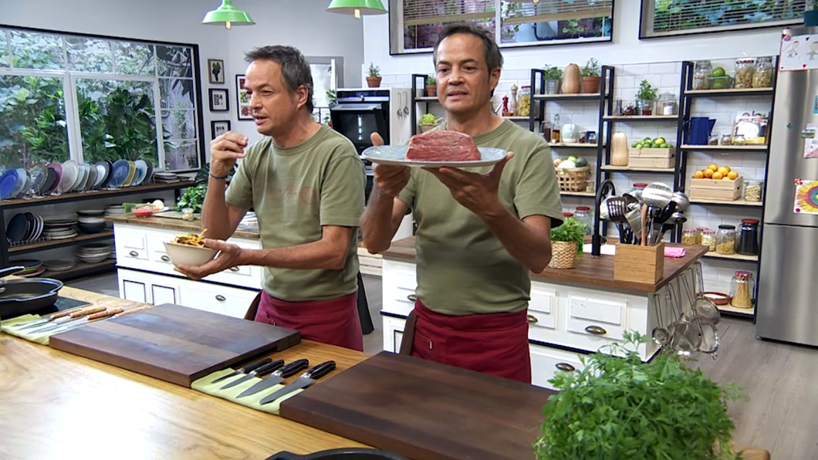 Torres en la cocina - Cazuelita de setas y fricandó al vermut - ver ahora