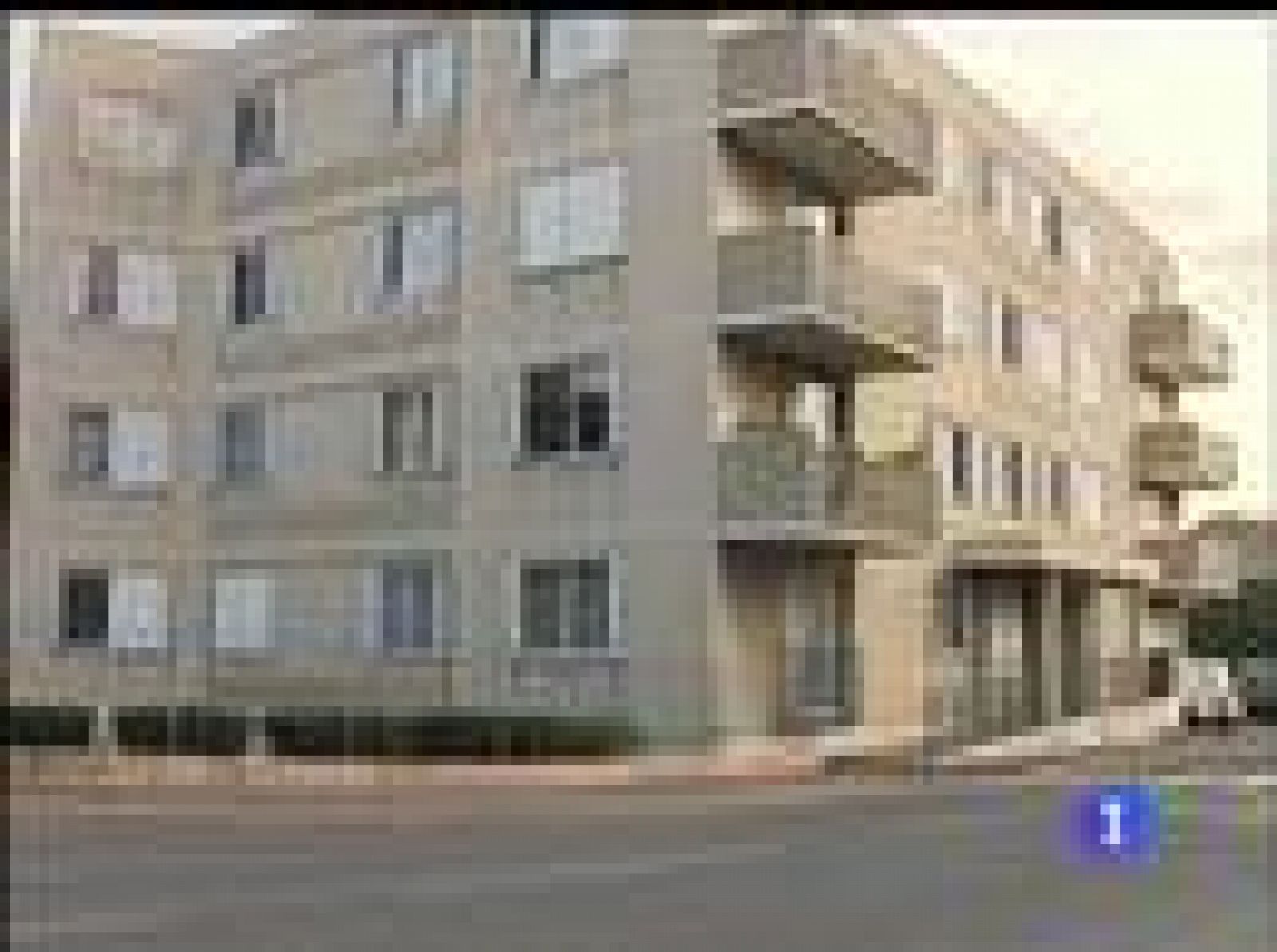 Un matrimonio francés se enfrenta a siete años de cárcel por maltratar a ocho de sus hijos | Ver