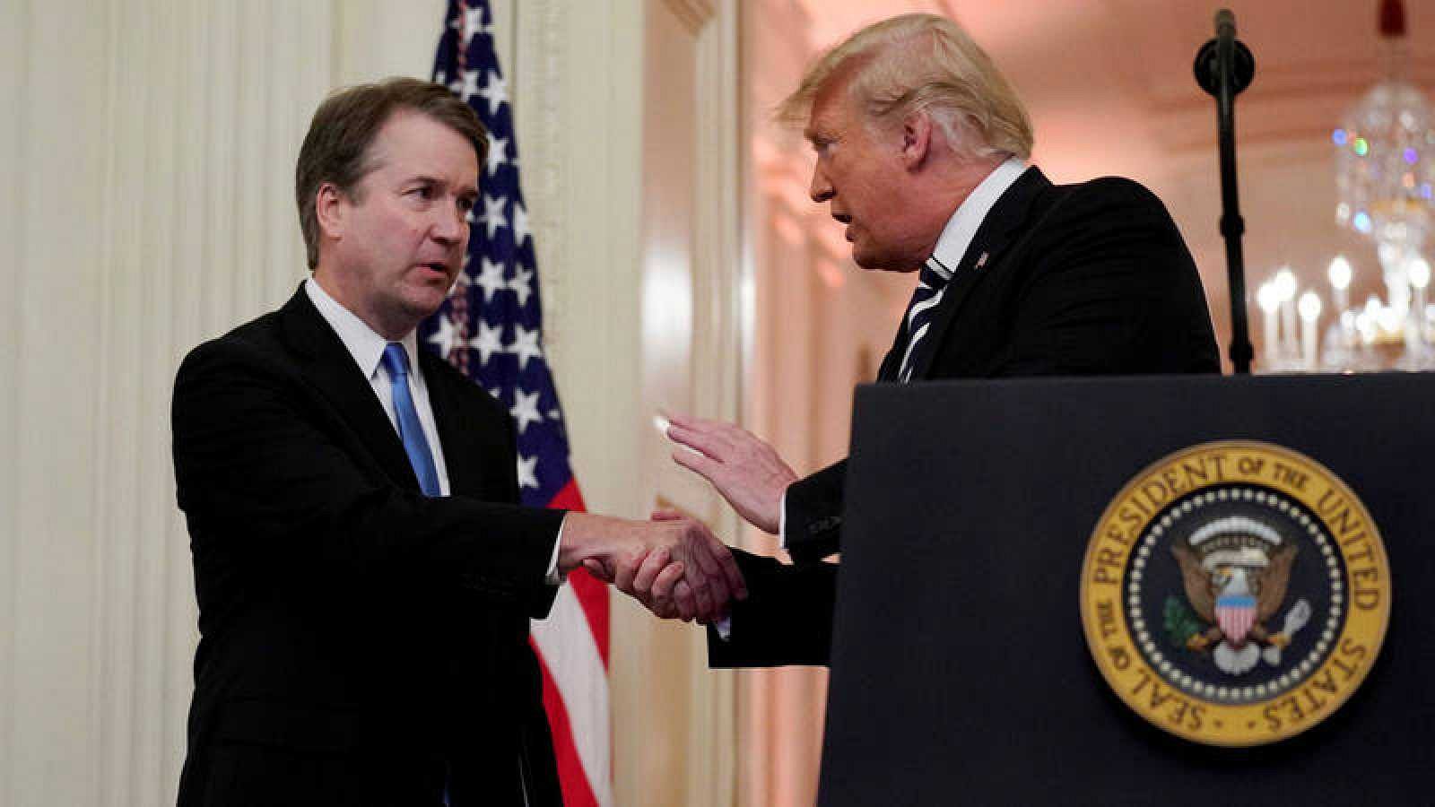 Trump pide disculpas a Kavanaugh por la "campaña de destrucción" de las acusaciones de abusos sexuales