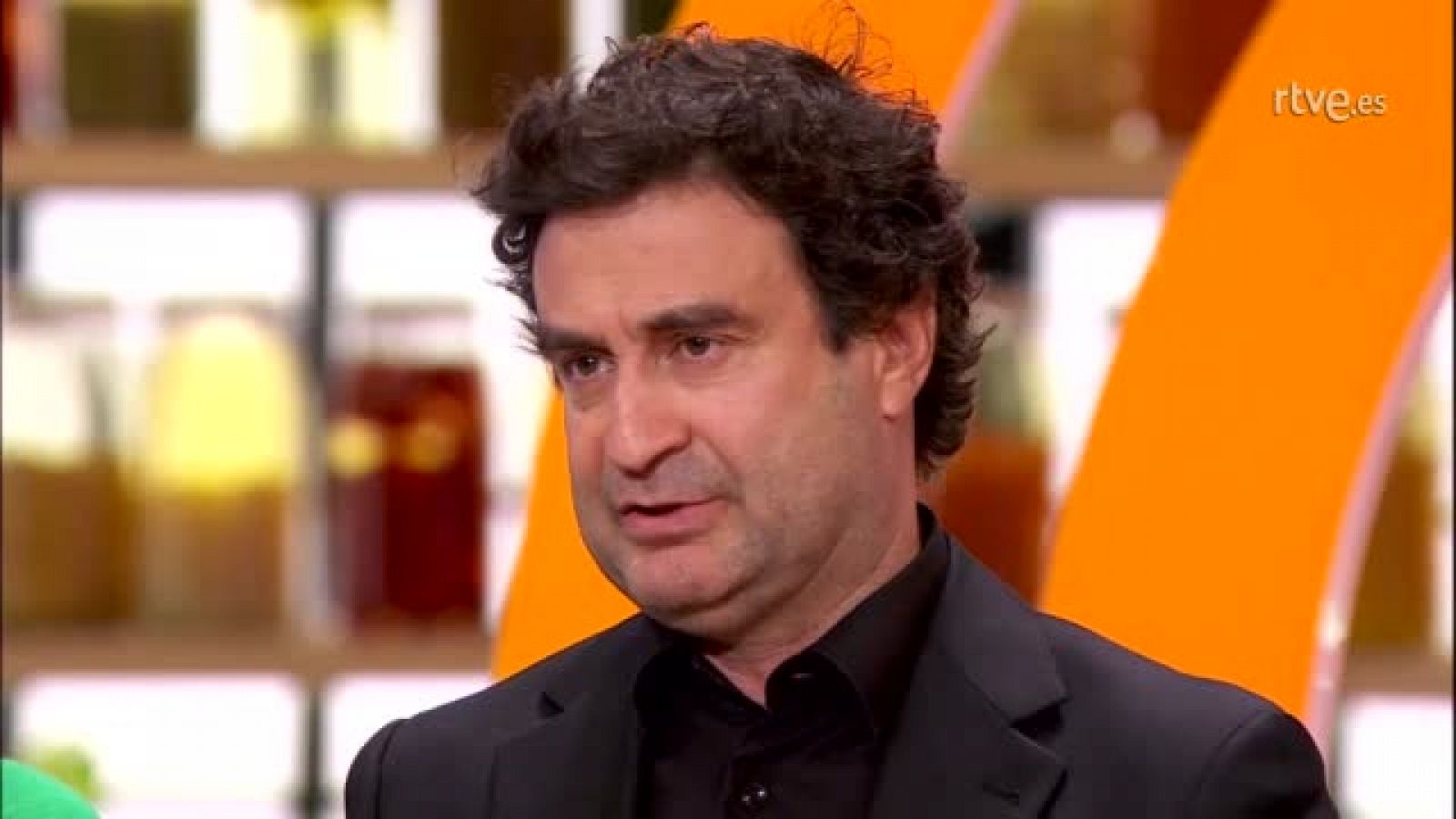 Masterchef Celebrity : Óscar Higares cuelga el delantal entre lágrimas
