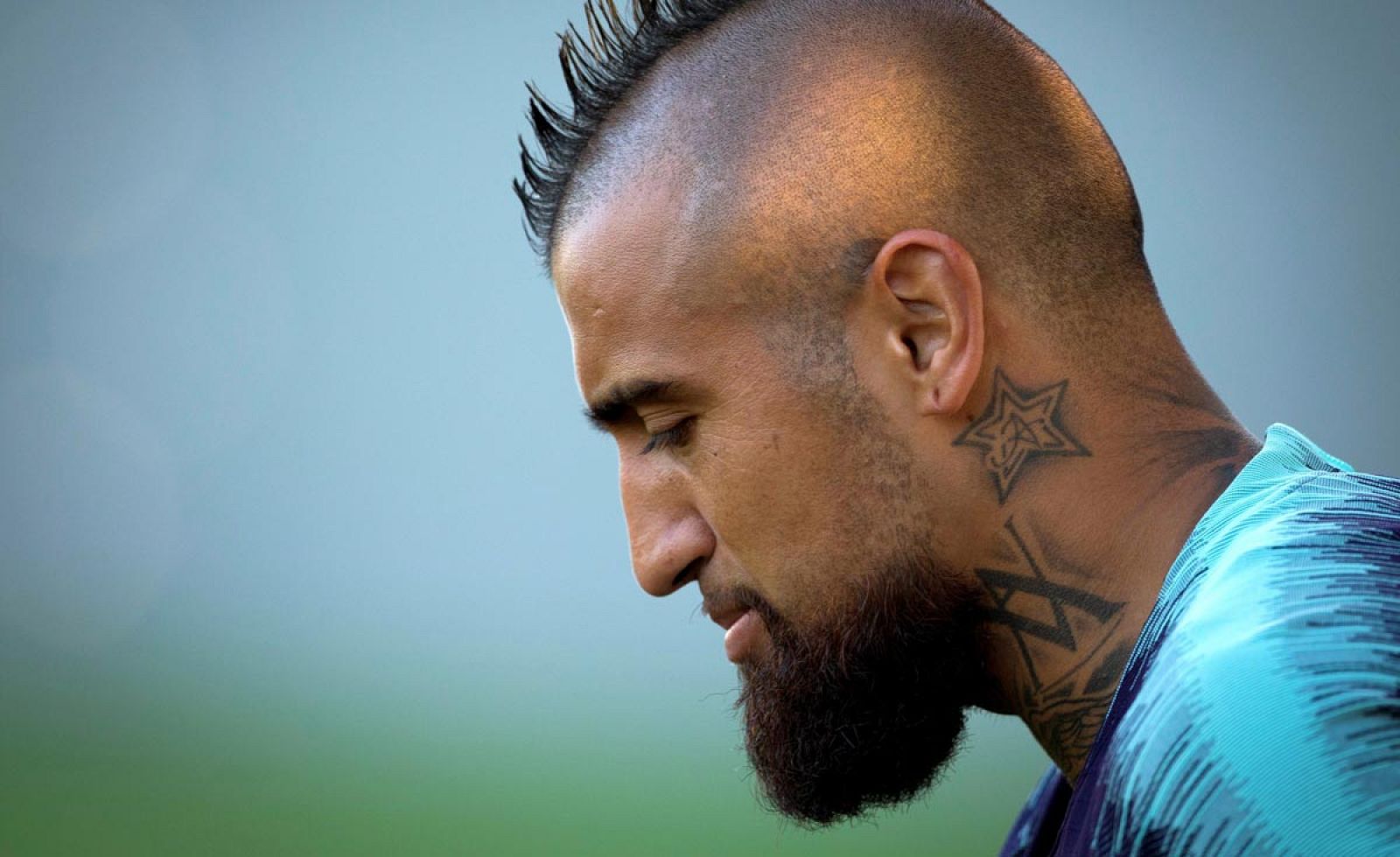 Arturo Vidal: "¿Cómo voy a estar contento si no juego?" | Ver