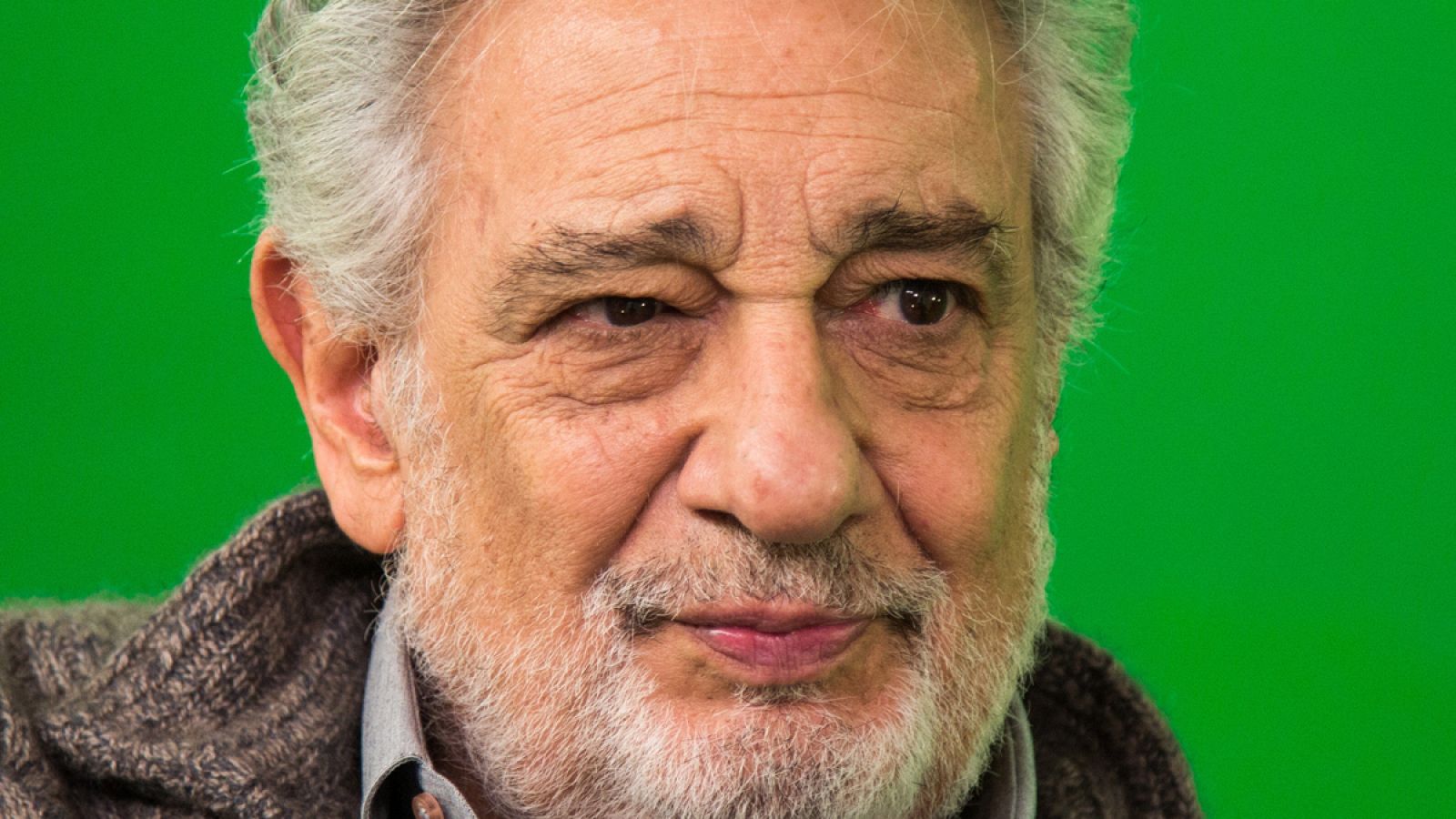 Plácido Domingo se convierte en un abuelo extraterrestre en la última película de Paco Arango