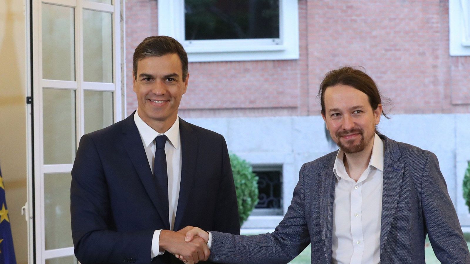 Gobierno y Podemos pactan un salario m�nimo de 900 euros y ayudas para vivenda