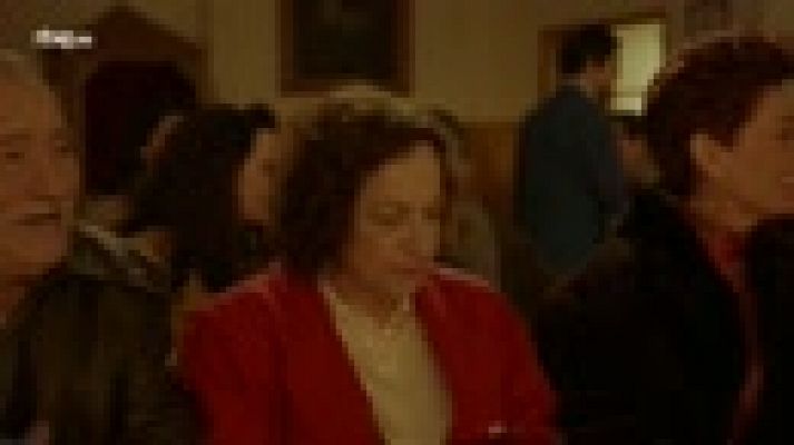 Cuéntame cómo pasó - Una misa del Gallo cargada de confesiones