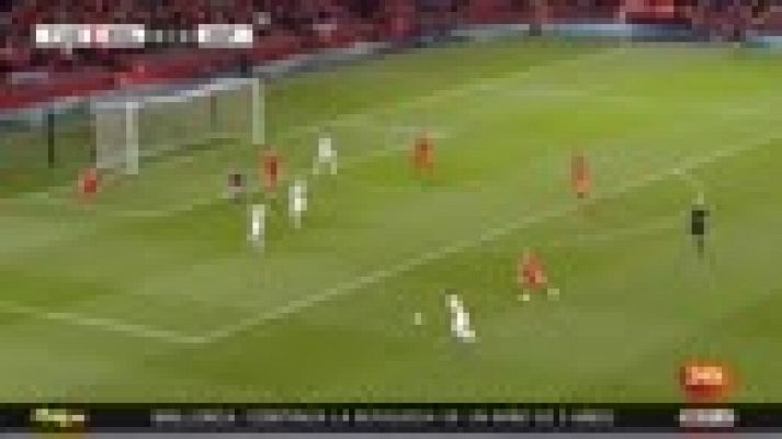 Telediario 1 - España se impone a Gales con un Alcácer que sigue en racha