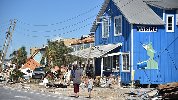 Telediario 1 - Una de las zonas más turísticas de Florida ha quedado devastada por el huracán Michael