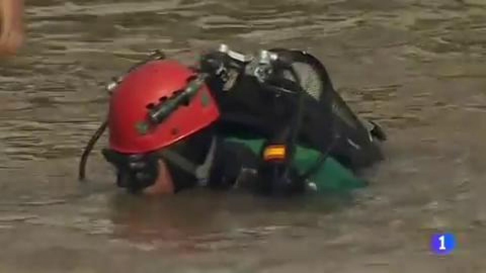 Telediario 1: El mal estado del mar complica la búsqueda del niño desaparecido en la riada de Mallorca | RTVE Play