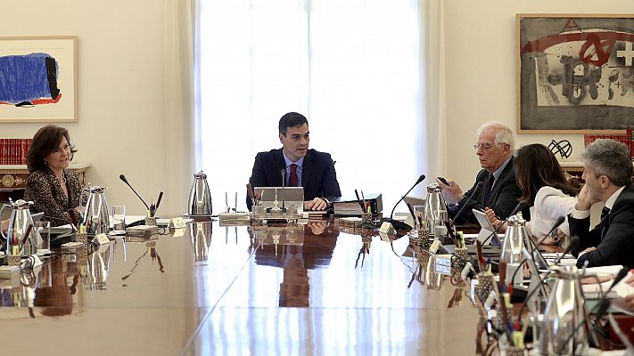 Telediario 1 - Consejo extraordinario para aprobar el plan de presupuestos