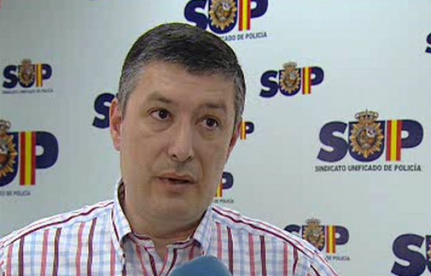  - Reacciones a Conde Pumpido