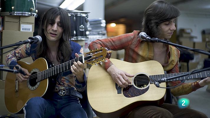 The Lemon Twigs - 'If You Give Enough' en acústico