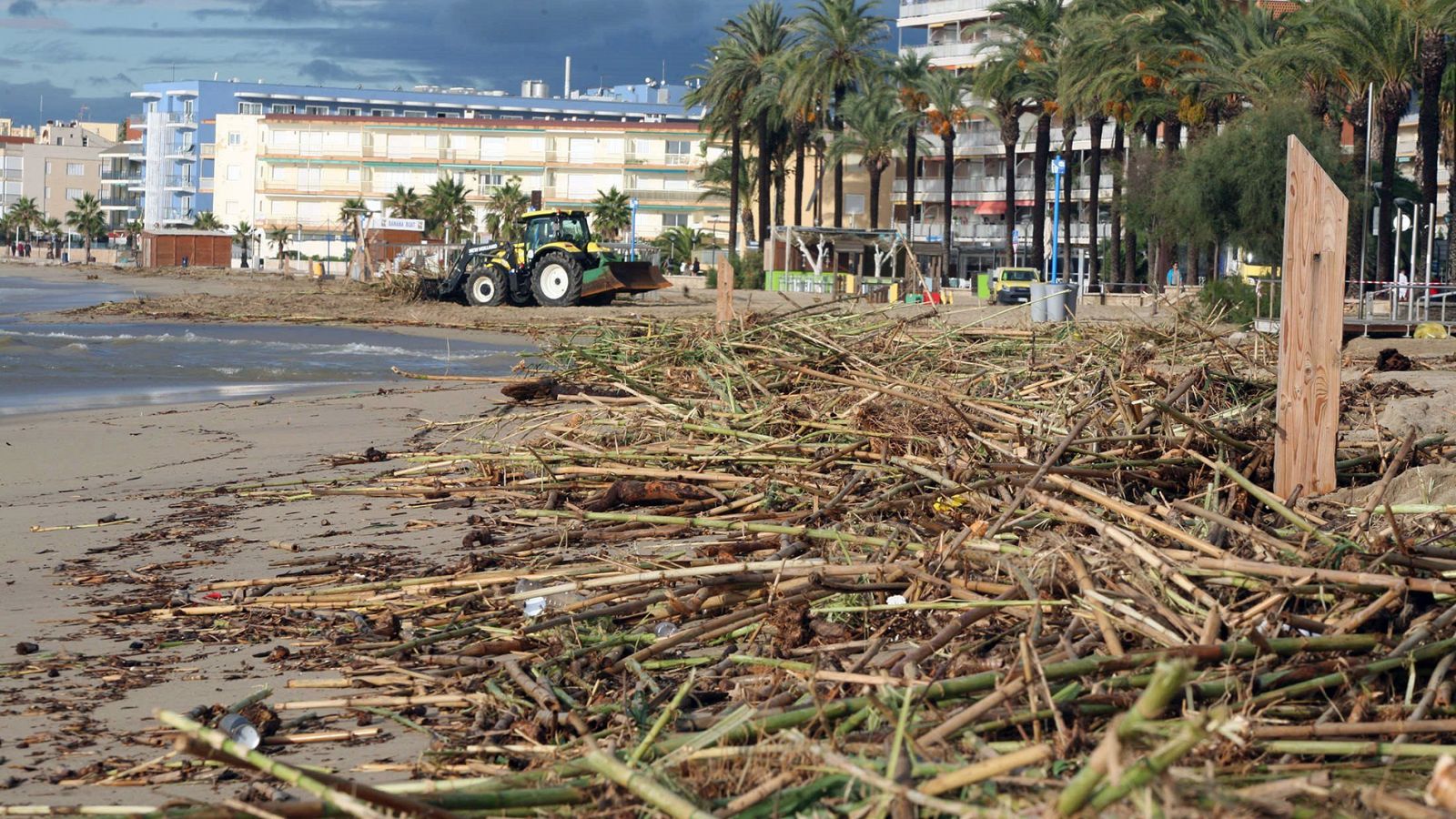 La tormenta tropical Leslie provoca lluvias intensas en Cataluña y avanza hacia Baleares