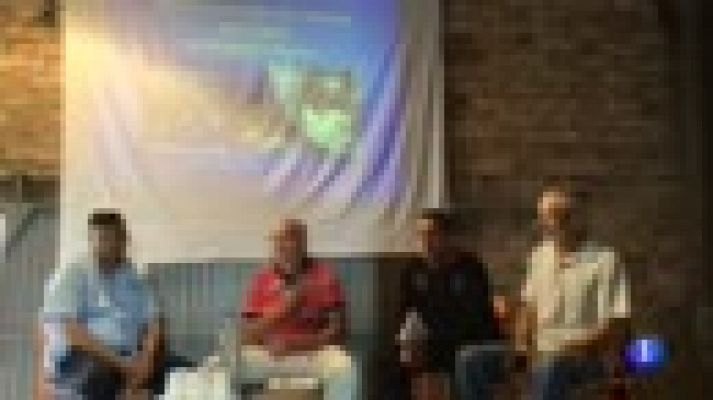 Telediario 1 - La Generalitat abre un expediente por la charla de un curandero que asegura curar el autismo con una sustancia ilegal