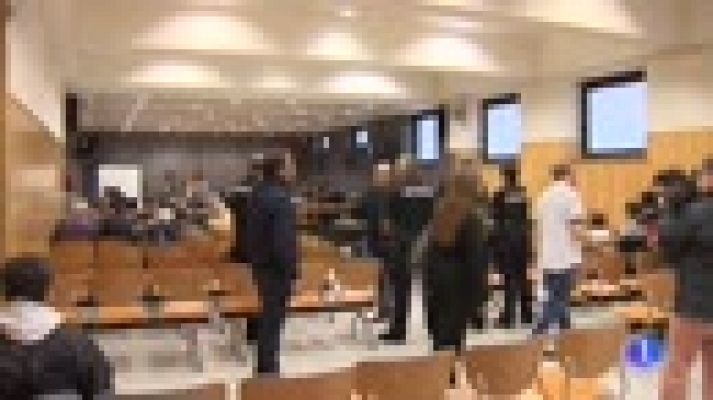 Telediario 1 - Empieza el juicio por la muerte del hincha del Athletic Iñigo Cabacas en 2012