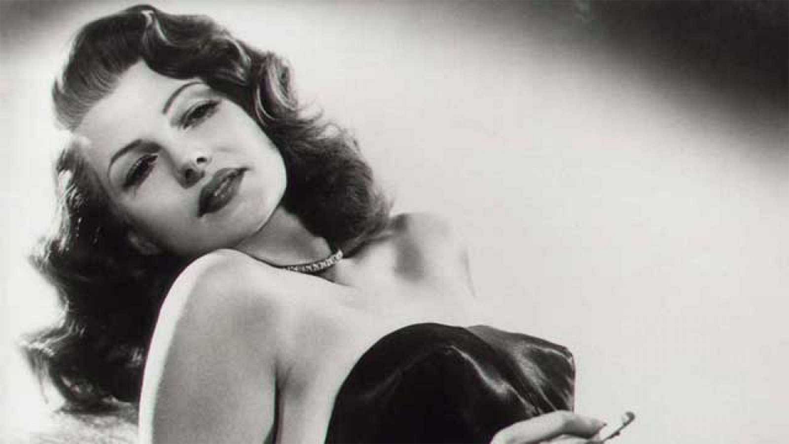 Telediario 1: Rita Hayworth, 100 años de una diosa del cine | RTVE Play