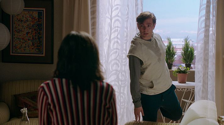 Cuéntame cómo pasó - Inés y Marcos discuten por Mike