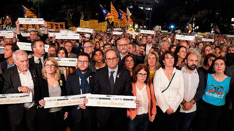 Cientos de personas exigen la libertad de los 'Jordis' en el aniversario de su encarcelamiento