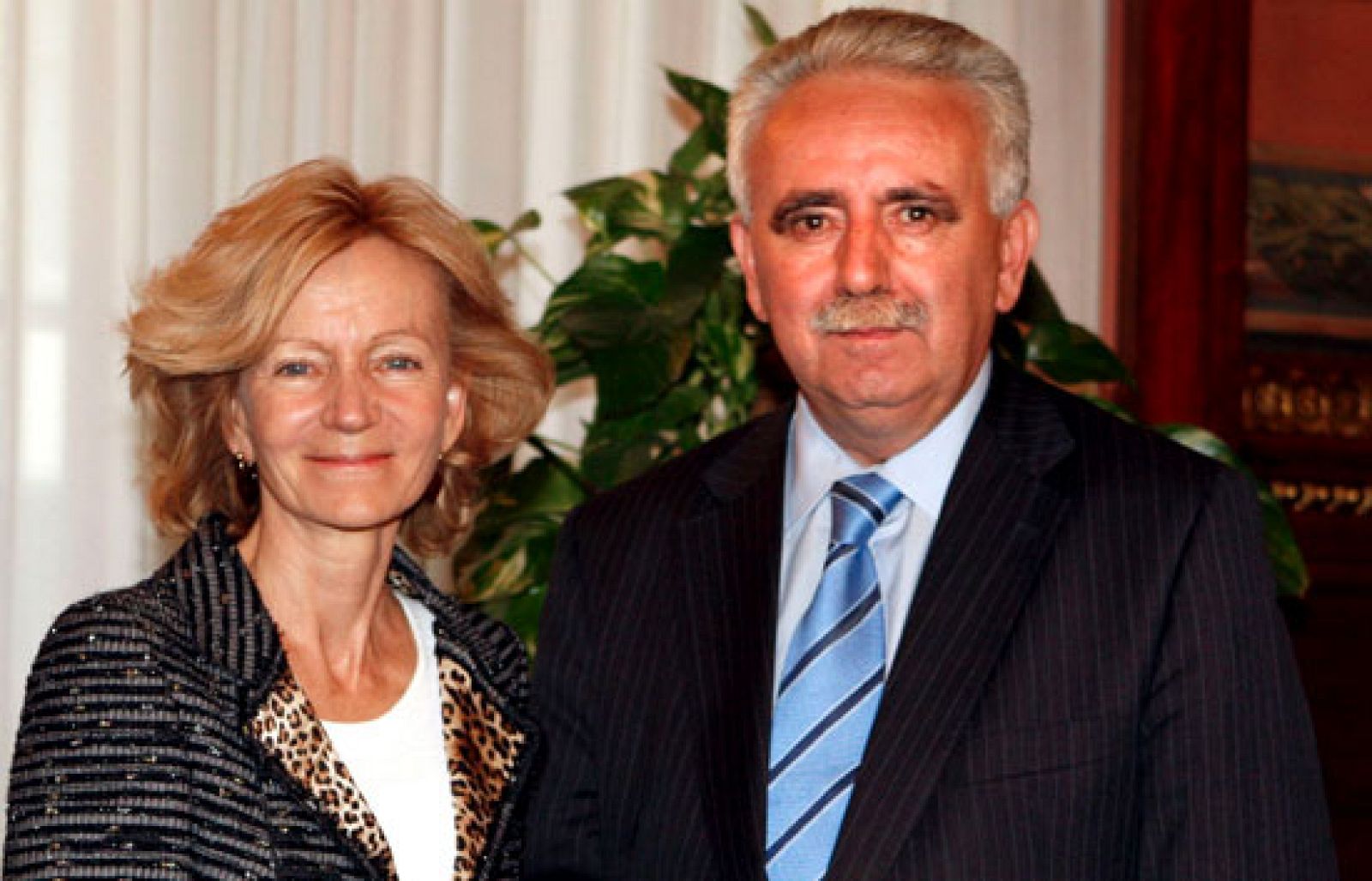 Dentro de su ronda de contactos con los agentes sociales la vicepresidenta segunda del Gobierno y ministra de Economía y Hacienda, Elena Salgado, ha recibido a los presidentes de la CEOE y de CEPYME.